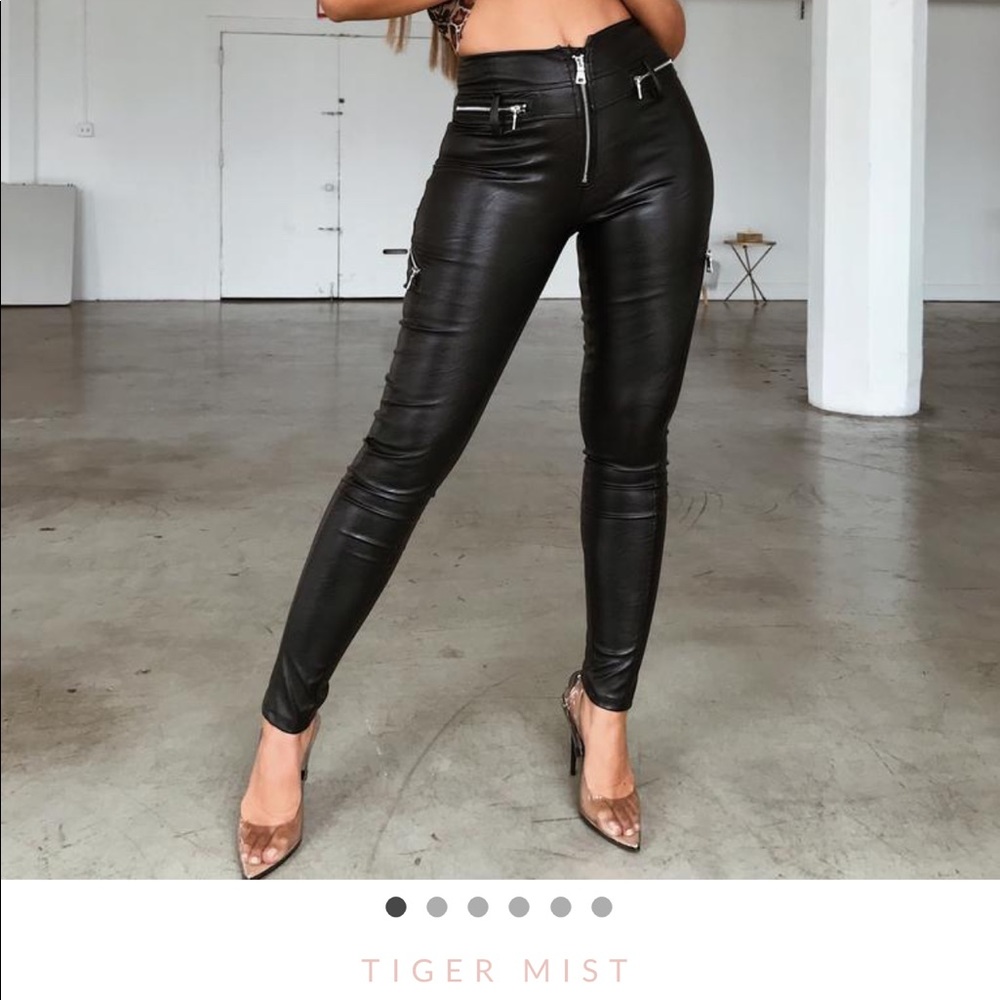 NWT Tiger Mist “Lennon Pant”